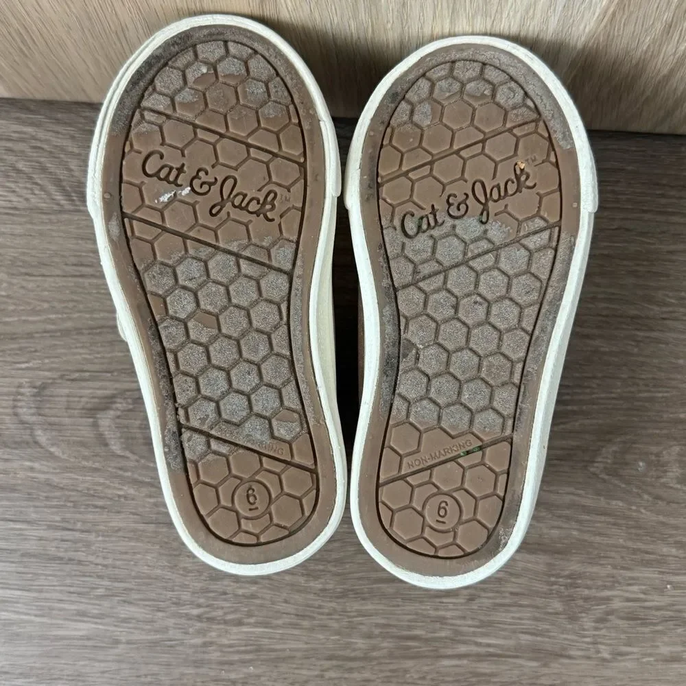 Cat & Jack Sparkly High-Top Strap Sneakers – Toddler Size 6